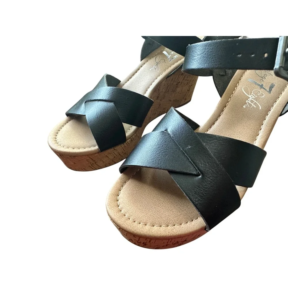 Vintage 7‎ Eight Dannie Wedge Sandals Womens 7.5 Black Cork Platform Excellent